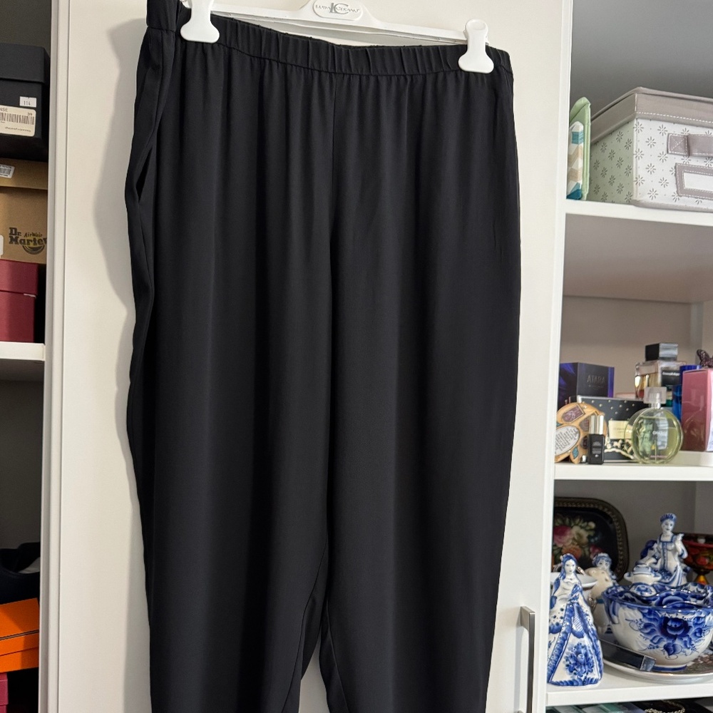Eileen Fisher, Size 1X, 100% Silk, black